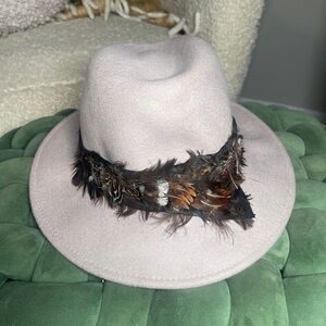 NWOT 100% Wool Warm Tone Gray Hat with Feather Trim